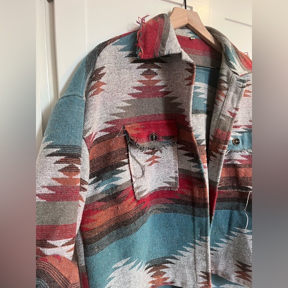 Aztec shacket - Picture 2 of 3